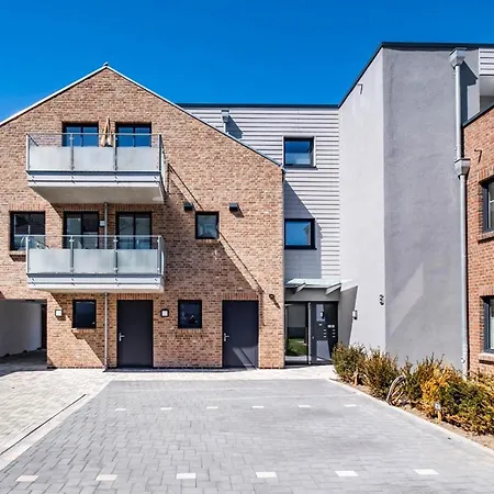 Haus Hummerklippe 4 Апартаменты *