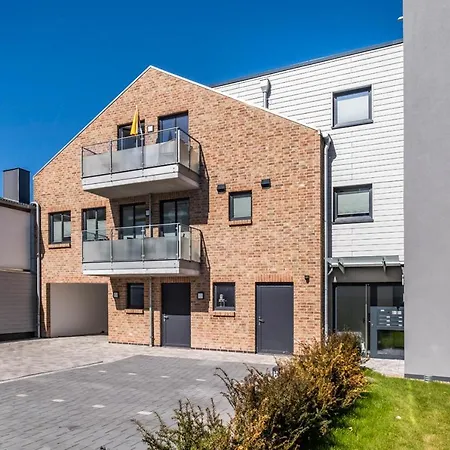 Haus Hummerklippe 4 Апартаменты *